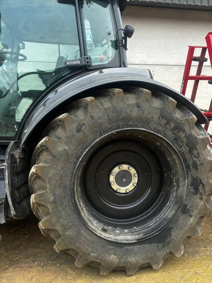 Tractor - Valtra T 254 V
