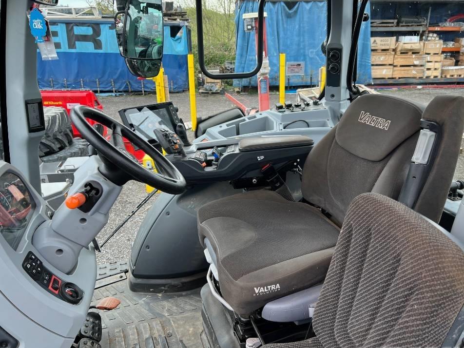 Tractor - Valtra T 254 V