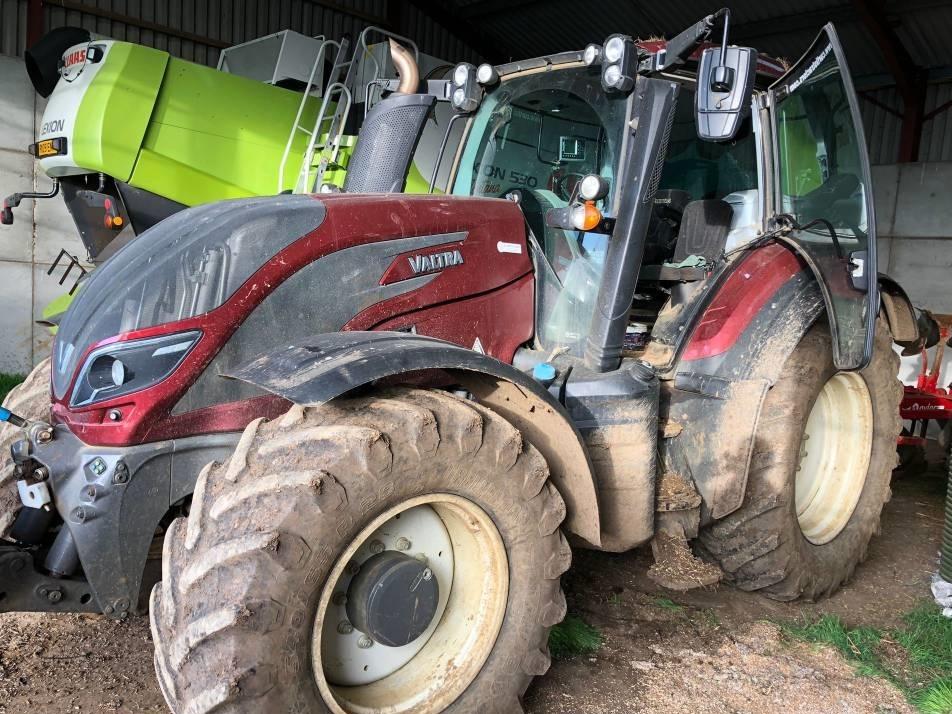 Tractor - Valtra T174EA