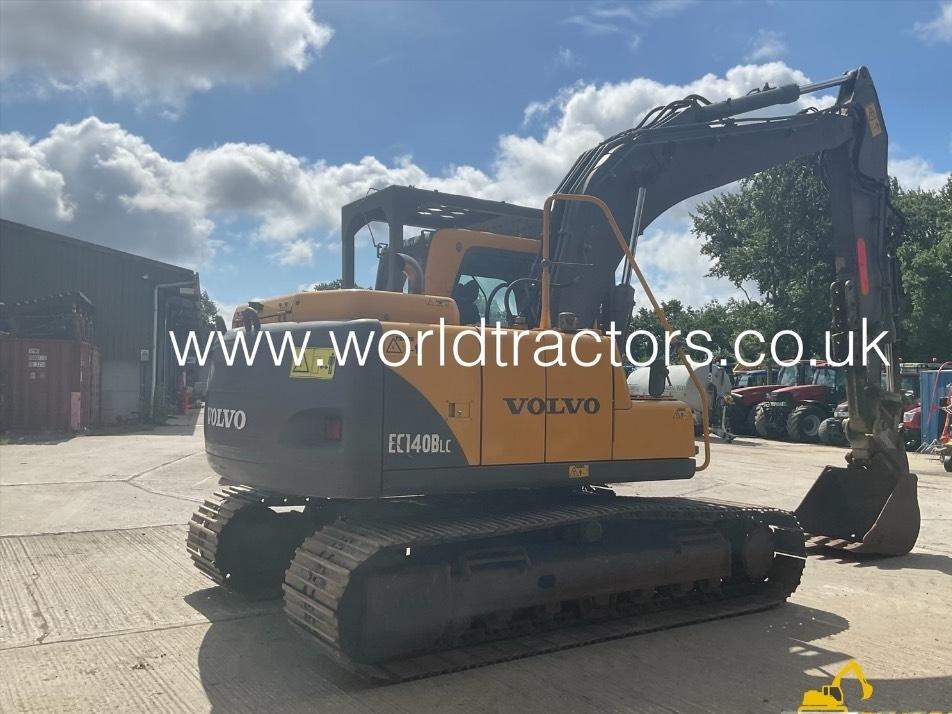 Excavator pe senile - Volvo EC 140 B LC