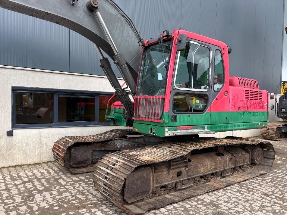 Excavator pe senile - Volvo EC 210 B LC