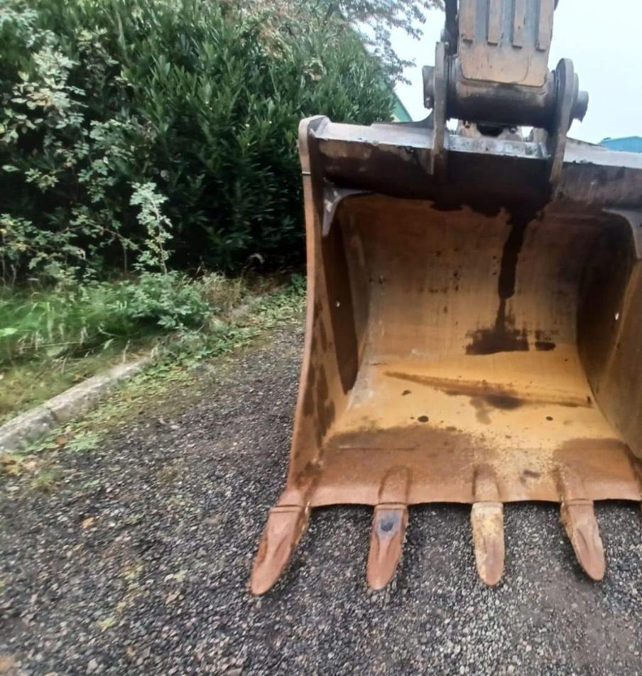 Excavator pe senile - Volvo EC380EL