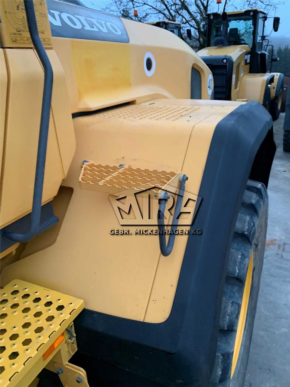 Incarcator frontal - Volvo L 120 G