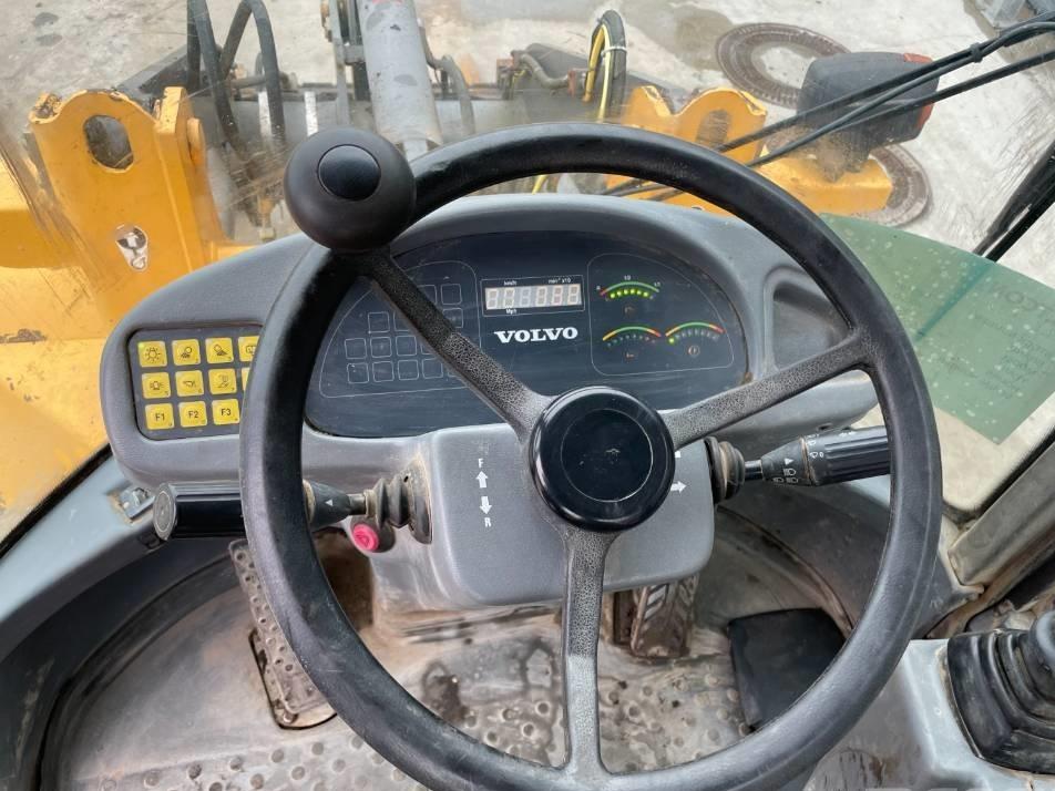 Incarcator frontal - Volvo L 30 ZX