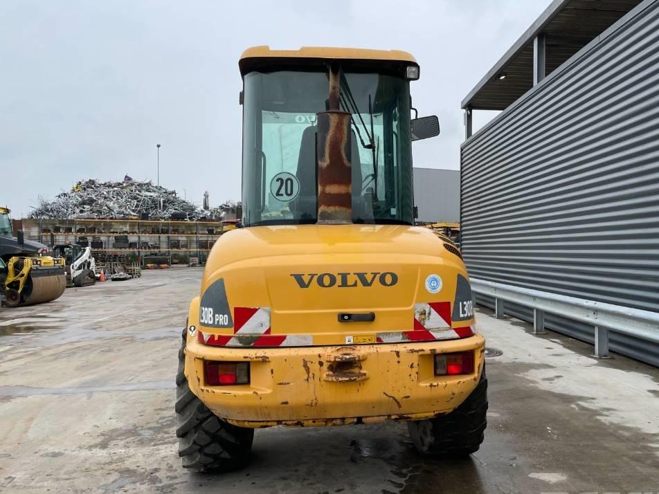 Incarcator frontal - Volvo L 30 ZX