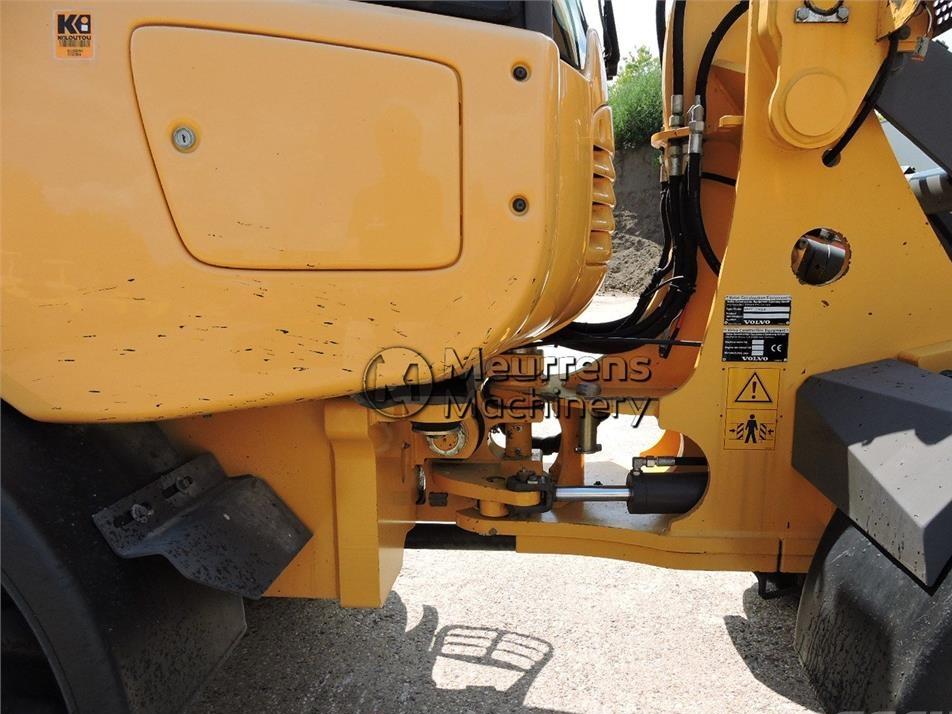 Incarcator frontal - Volvo L25F + FORK