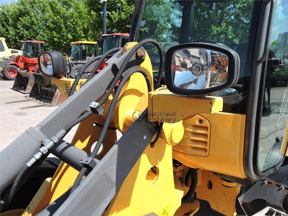 Incarcator frontal - Volvo L25F + FORK