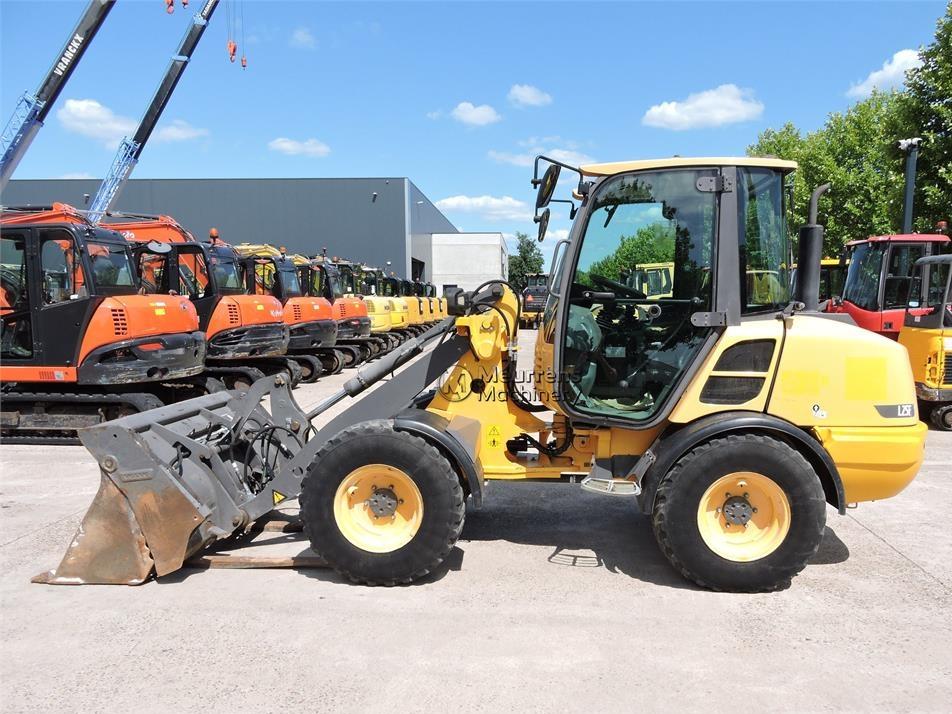 Incarcator frontal - Volvo L25F + FORK