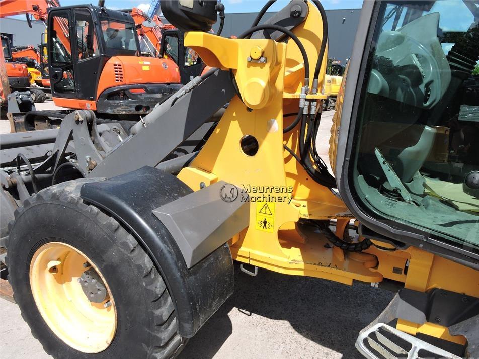 Incarcator frontal - Volvo L25F + FORK