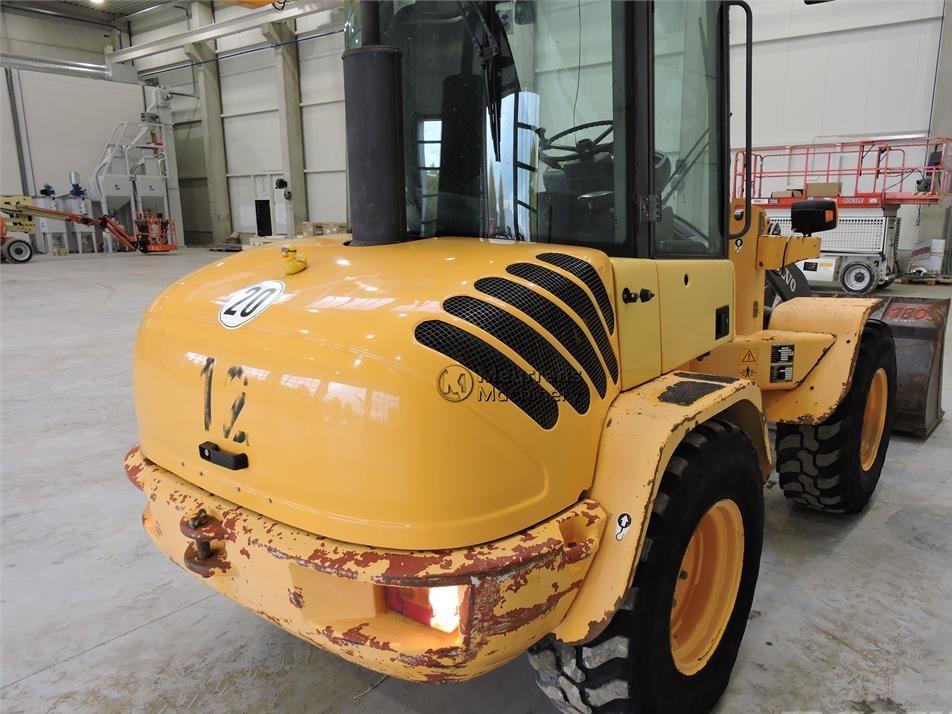 Incarcator frontal - Volvo L35B