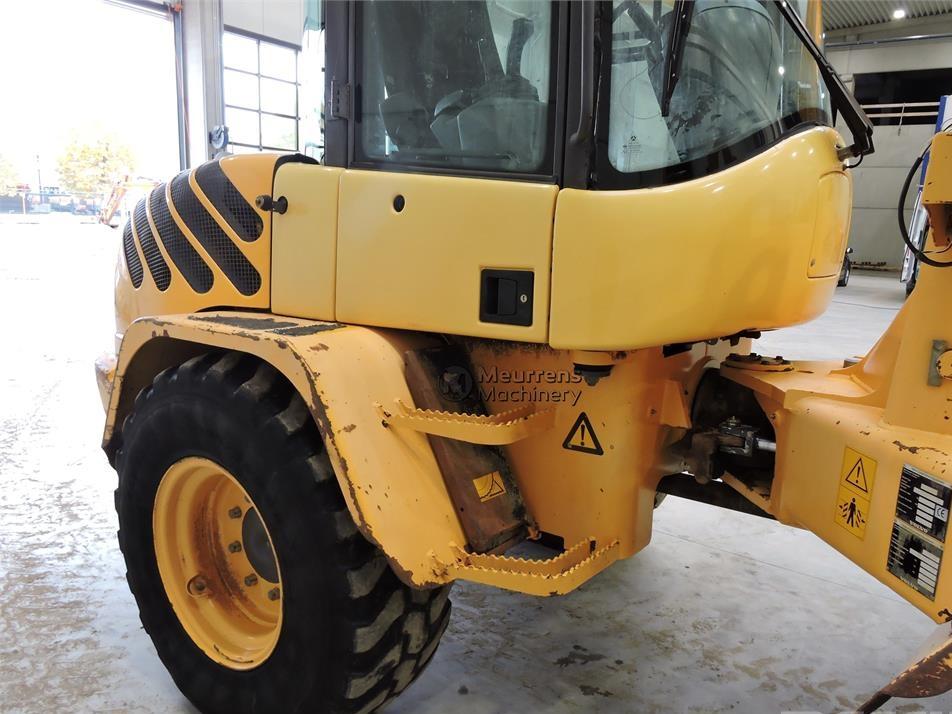 Incarcator frontal - Volvo L35B