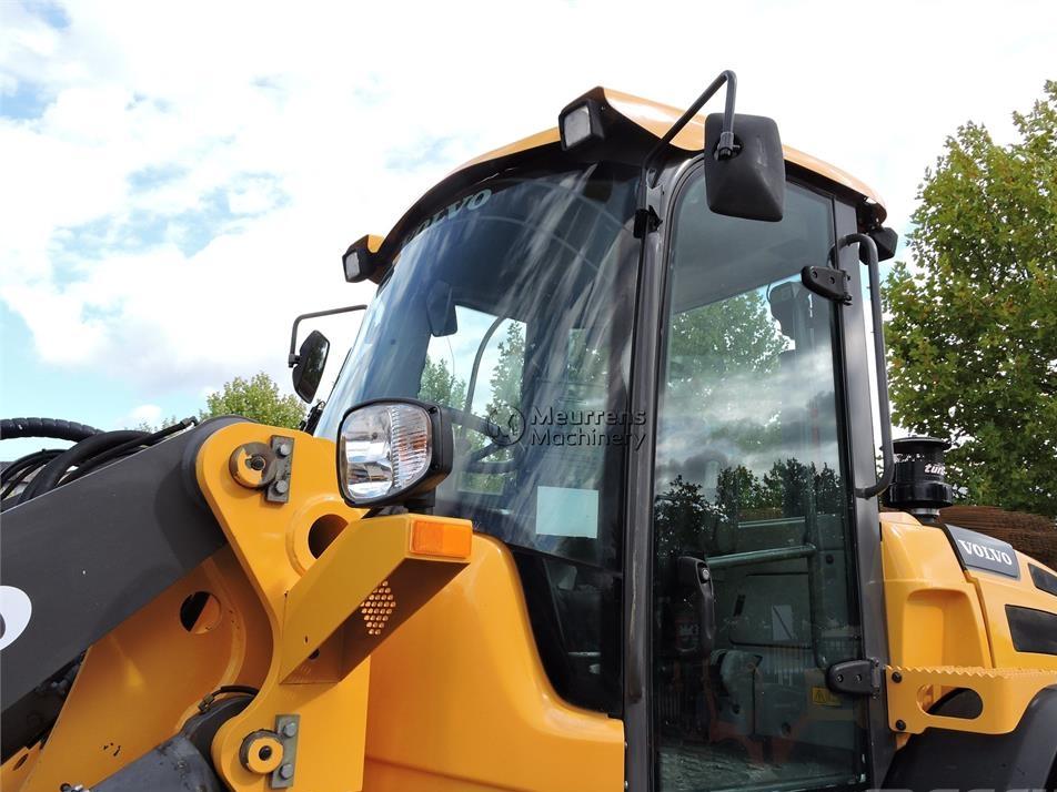 Incarcator frontal - Volvo L50F