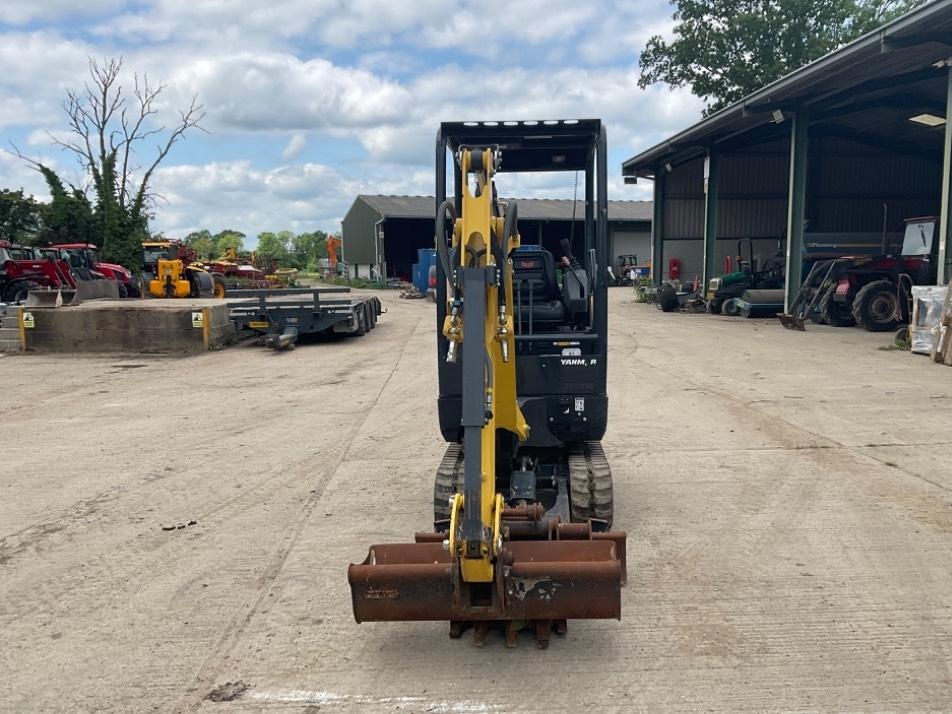 Miniexcavator - Yanmar SV 15