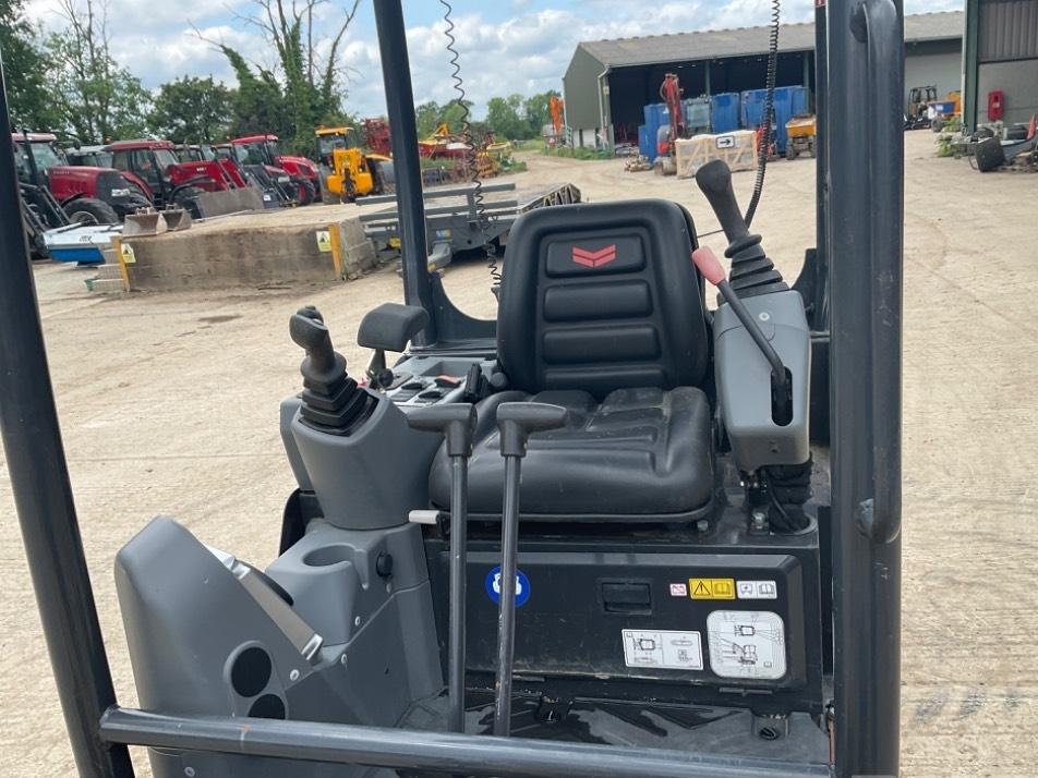 Miniexcavator - Yanmar SV 15